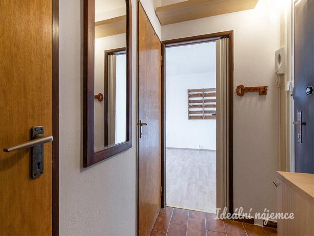 Pronájem bytu 1+1, Praha - Bohnice, Toruňská, 30 m2