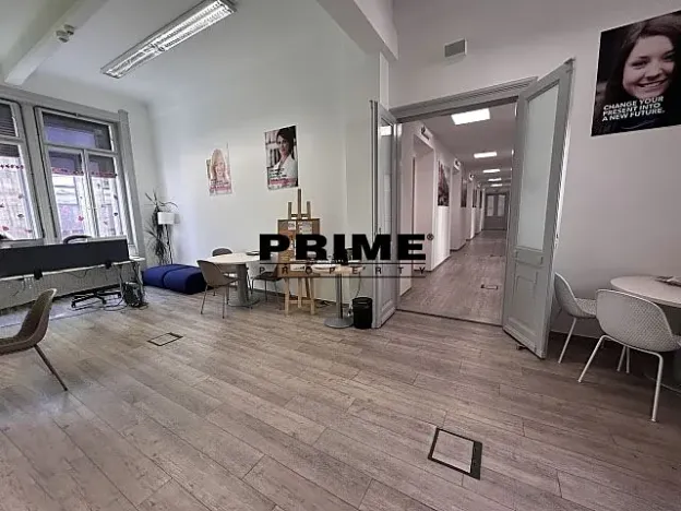 Pronájem kanceláře, Praha - Nové Město, Spálená, 406 m2