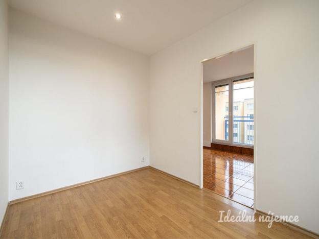 Pronájem bytu 2+kk, Praha - Troja, Hnězdenská, 44 m2