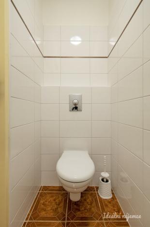 Pronájem bytu 2+kk, Praha - Troja, Hnězdenská, 44 m2