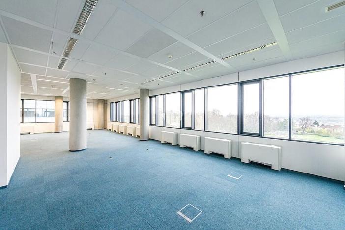 Pronájem kanceláře, Praha - Prosek, Prosecká, 129 m2