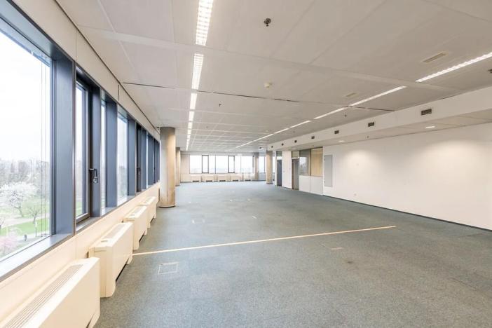 Pronájem kanceláře, Praha - Prosek, Prosecká, 129 m2