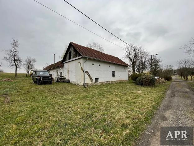 Prodej rodinného domu, Svárov, 200 m2