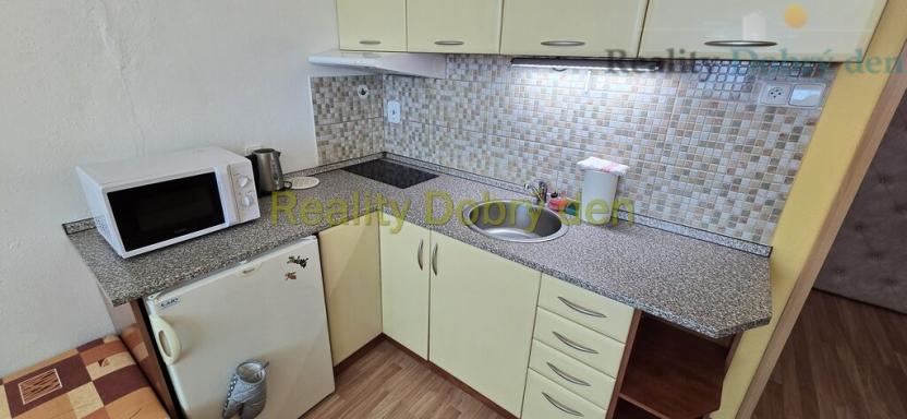 Pronájem bytu 1+kk, Opava, Edvarda Beneše, 22 m2