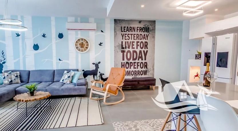 Prodej bytu 3+1, Trikomo, Kypr, 120 m2