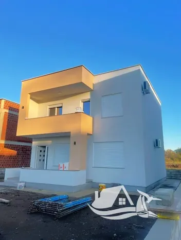 Prodej rodinného domu, Доњи Штој, Černá Hora, 130 m2