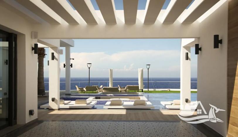 Prodej vily, Agios Amvrosios Keryneias, Kypr, 125 m2