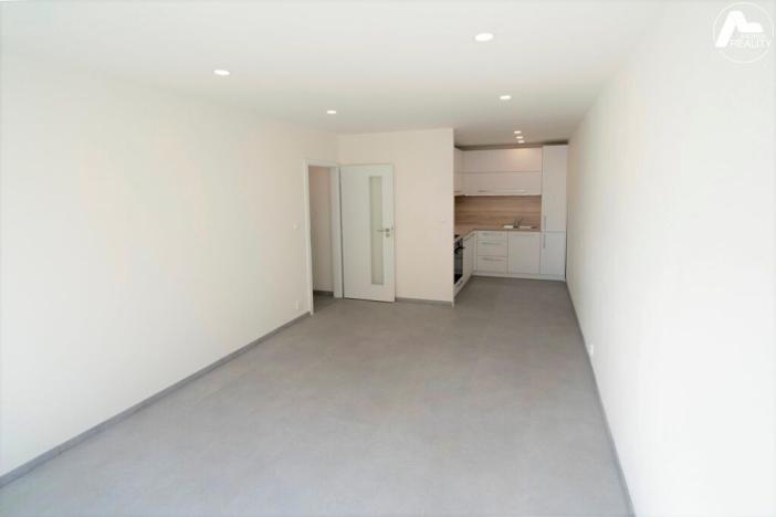 Pronájem bytu 2+kk, Praha - Černý Most, Vašátkova, 45 m2