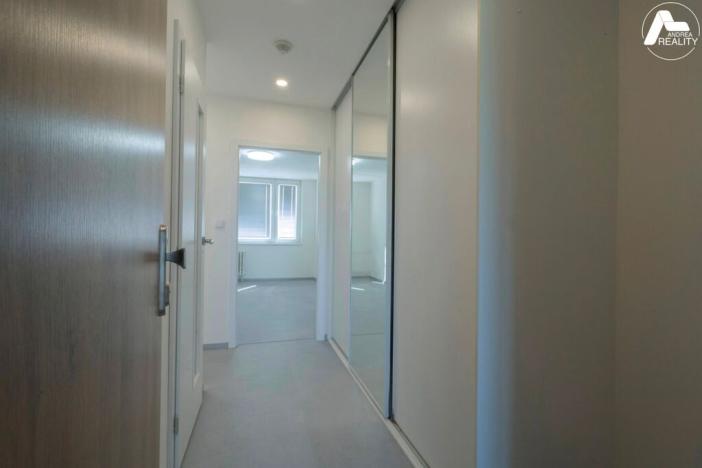 Pronájem bytu 2+kk, Praha - Černý Most, Vašátkova, 45 m2