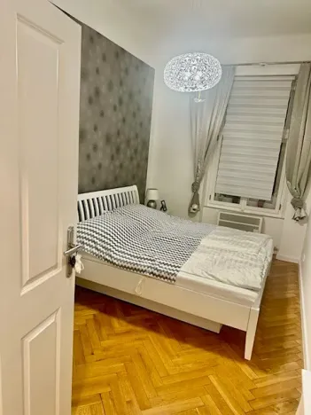 Pronájem bytu 2+kk, Praha - Žižkov, Blahníkova, 49 m2