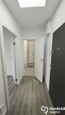 Pronájem bytu 2+kk, Olomouc, Urxova, 46 m2