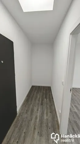 Pronájem bytu 2+kk, Olomouc, Urxova, 46 m2