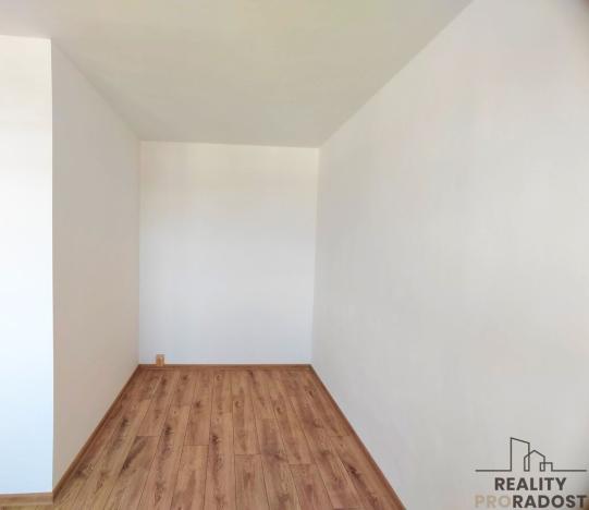 Prodej bytu 1+1, Hodonín, Luční, 35 m2