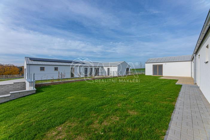 Prodej rodinného domu, Radějovice, 218 m2