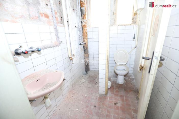 Prodej činžovního domu, Kraslice, Pod nádražím, 1000 m2