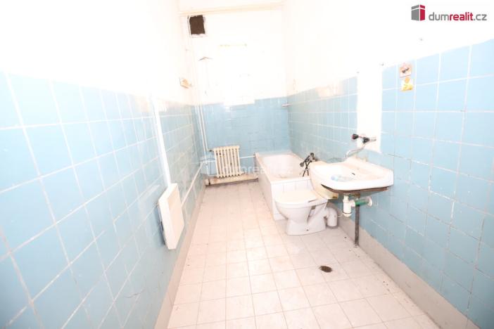 Prodej činžovního domu, Kraslice, Pod nádražím, 1000 m2