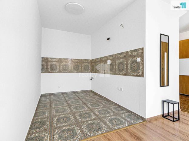 Prodej bytu 2+kk, Kladno - Kročehlavy, Jerevanská, 48 m2