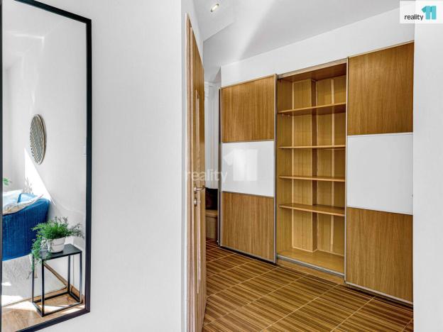 Prodej bytu 2+kk, Kladno - Kročehlavy, Jerevanská, 48 m2