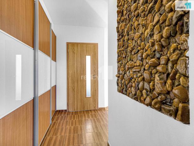 Prodej bytu 2+kk, Kladno - Kročehlavy, Jerevanská, 48 m2