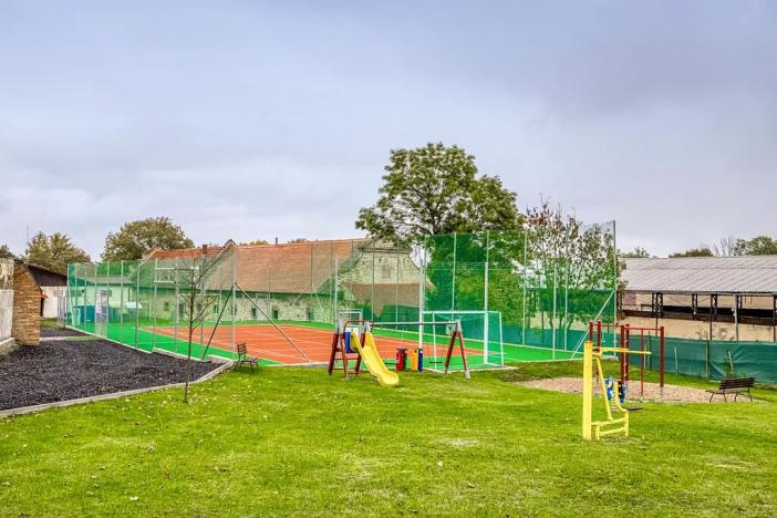 Prodej rodinného domu, Chožov, 135 m2