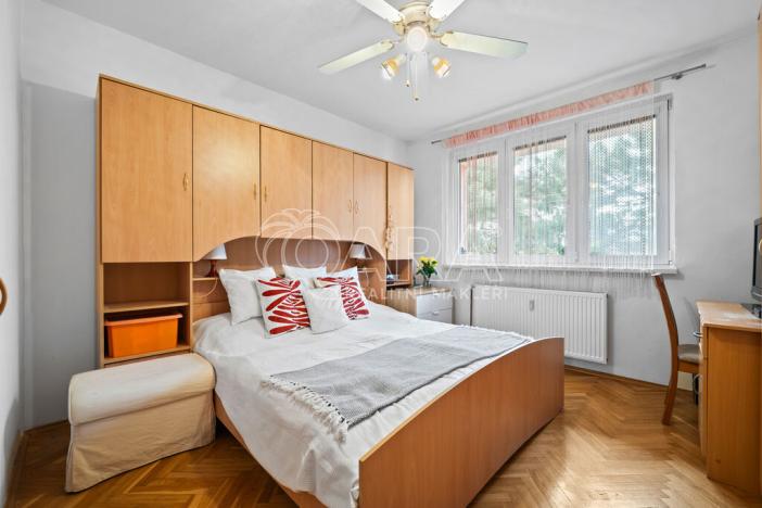 Prodej bytu 3+1, Praha - Horní Počernice, Běchorská, 66 m2