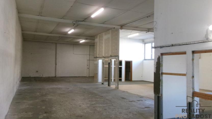 Pronájem skladu, Brno - Štýřice, 273 m2