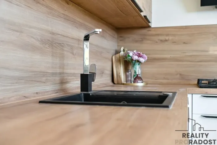 Prodej bytu 2+1, Karviná, tř. 17. listopadu, 55 m2