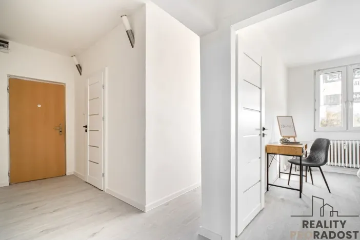 Prodej bytu 2+1, Karviná, tř. 17. listopadu, 55 m2