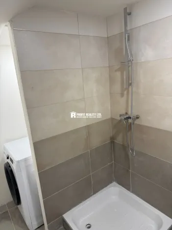 Pronájem bytu 1+kk, Praha - Uhříněves, Středohorská, 23 m2