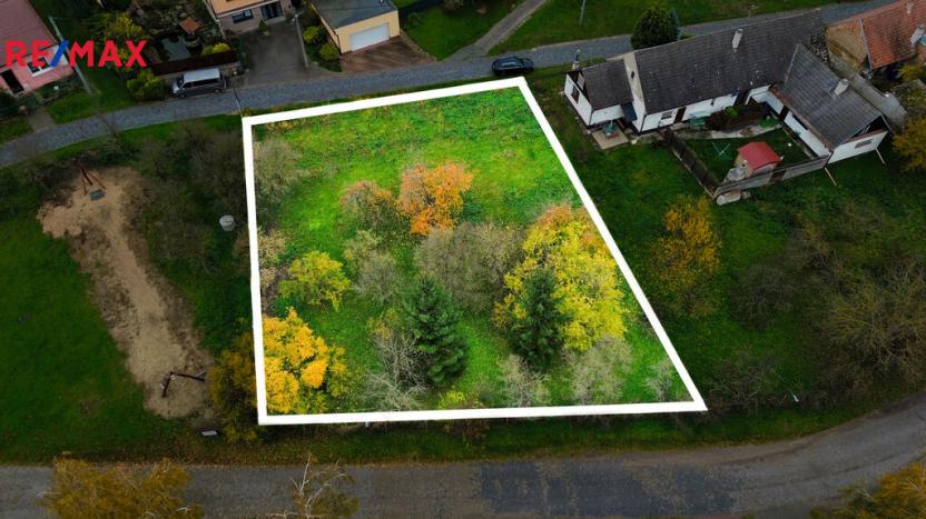 Prodej pozemku pro bydlení, Stavěšice, 840 m2
