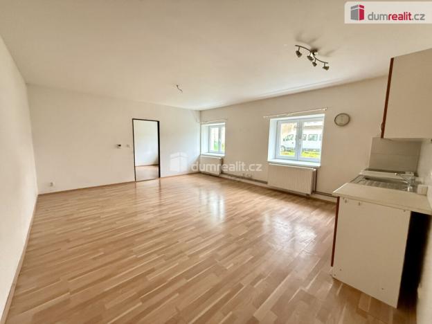 Pronájem bytu 2+kk, Kralupy nad Vltavou, Palackého nám., 52 m2