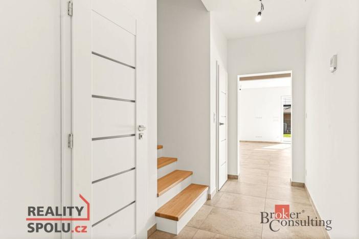 Prodej rodinného domu, Milovice - Mladá, Tyršova, 160 m2