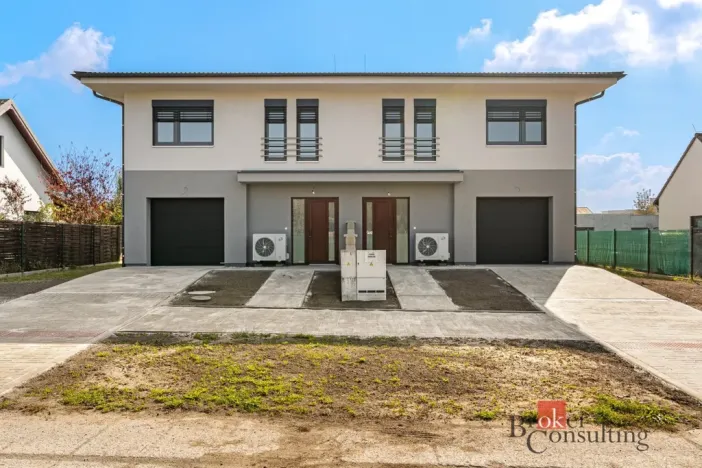 Prodej rodinného domu, Milovice - Mladá, Tyršova, 160 m2
