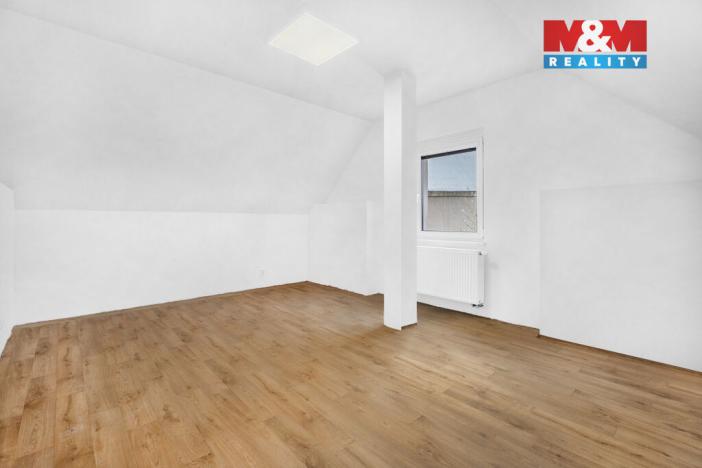 Pronájem bytu 1+kk, Plazy, 30 m2