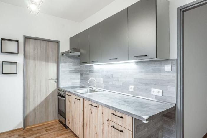 Prodej bytu 2+1, Telč - Telč-Staré Město, Radkovská, 73 m2