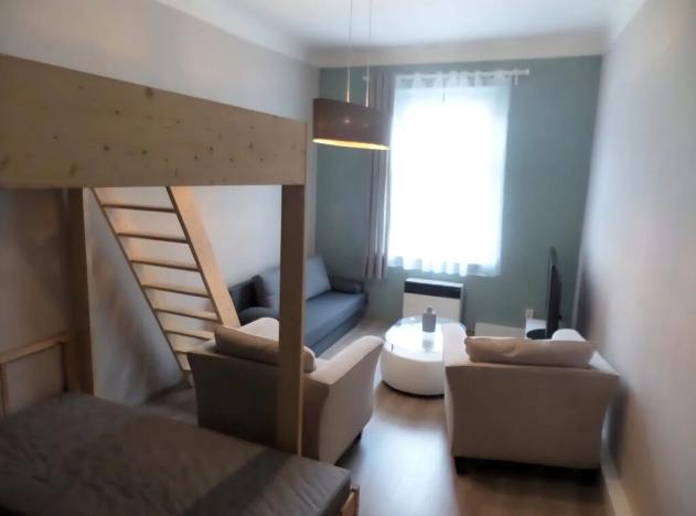 Pronájem bytu 2+kk, Praha, Plzeňská, 44 m2