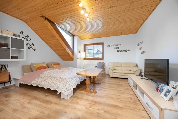 Prodej rodinného domu, Sulice, Rovná, 165 m2