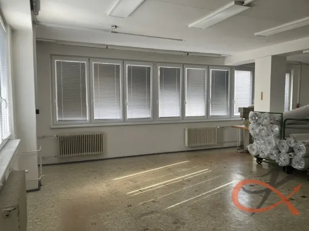 Pronájem skladu, Prostějov, Poděbradovo nám., 87 m2