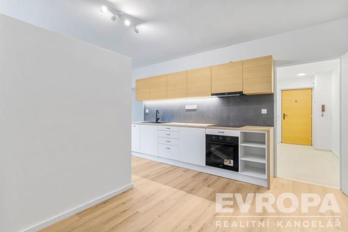 Prodej bytu 3+kk, Úsobí, 64 m2