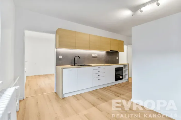 Prodej bytu 3+kk, Úsobí, 64 m2