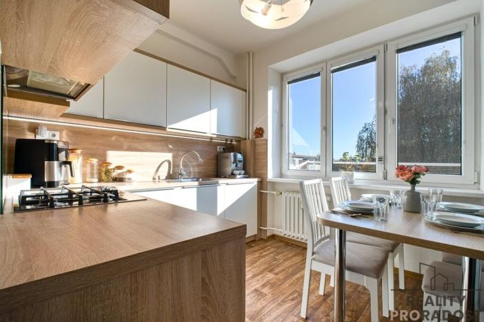 Prodej bytu 2+1, Ostrava - Poruba, Dětská, 61 m2