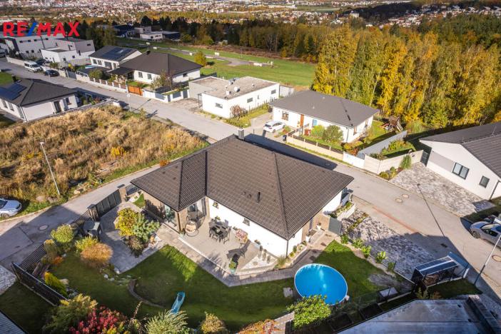 Prodej rodinného domu, Srubec, U Pilota, 136 m2