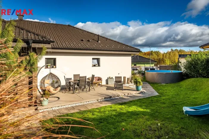 Prodej rodinného domu, Srubec, U Pilota, 136 m2