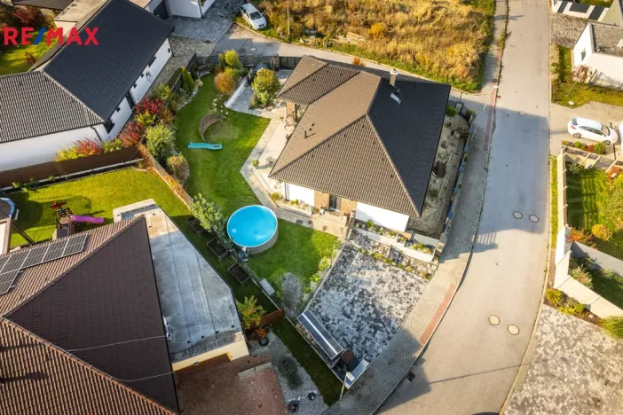 Prodej rodinného domu, Srubec, U Pilota, 136 m2