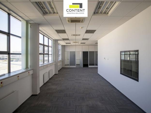 Pronájem skladu, Brno - Slatina, Tuřanka, 10000 m2