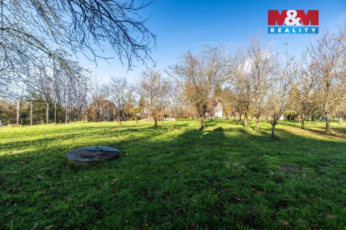 Prodej zahrady, Veselí nad Moravou - Milokošť, 2413 m2