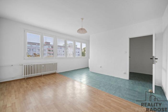 Pronájem bytu 1+kk, Pardubice, Ohrazenická, 28 m2