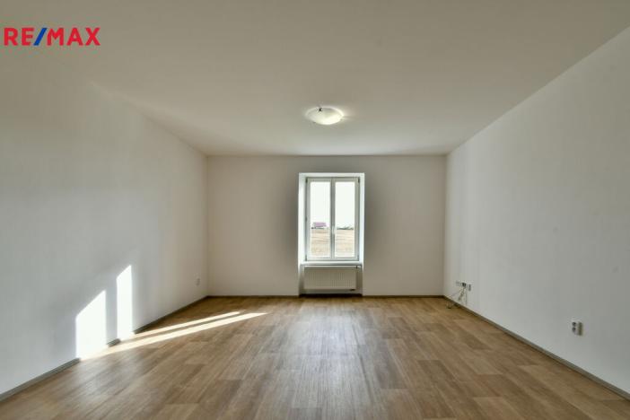 Pronájem bytu 1+kk, Opočno, Podzámčí, 35 m2