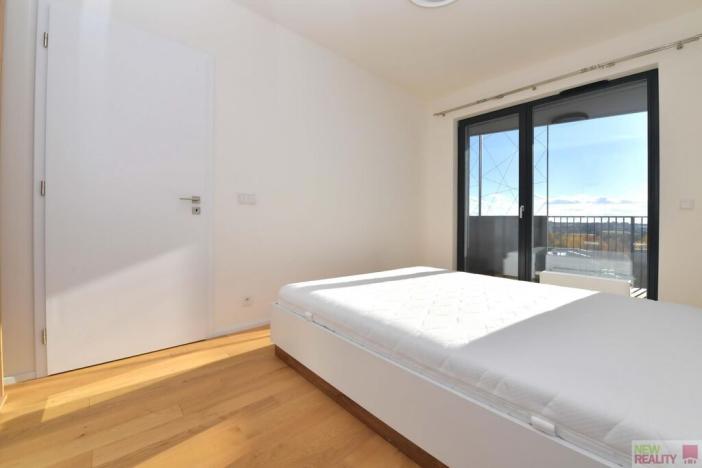 Pronájem bytu 2+kk, Praha - Stodůlky, Bělohlávkova, 46 m2