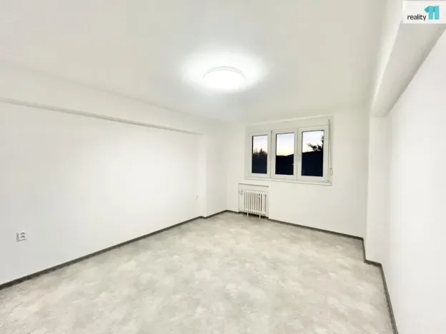 Pronájem bytu 4+1, Praha - Modřany, U zastávky, 75 m2
